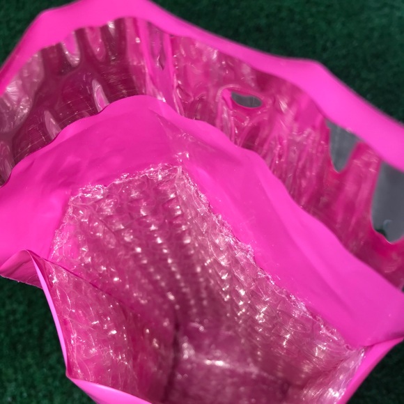 Bubble Mailer 4.25 x 7 Padded Envelopes - Picture 7 of 9